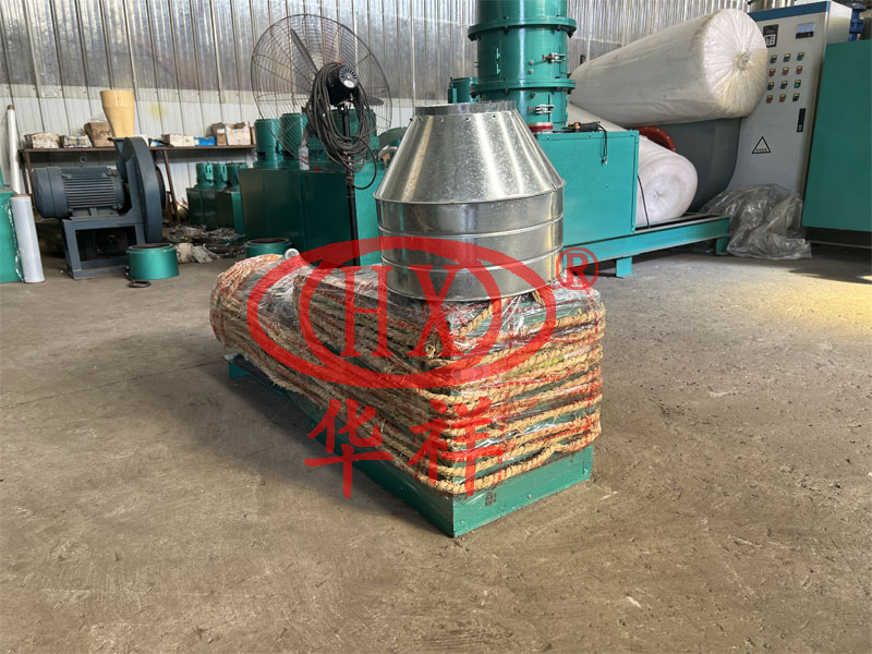 小型飼料顆粒機(jī)